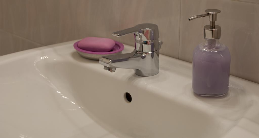 Le Ortensie Di Via Rossetti Bed & Breakfast Trieste Eksteriør bilde