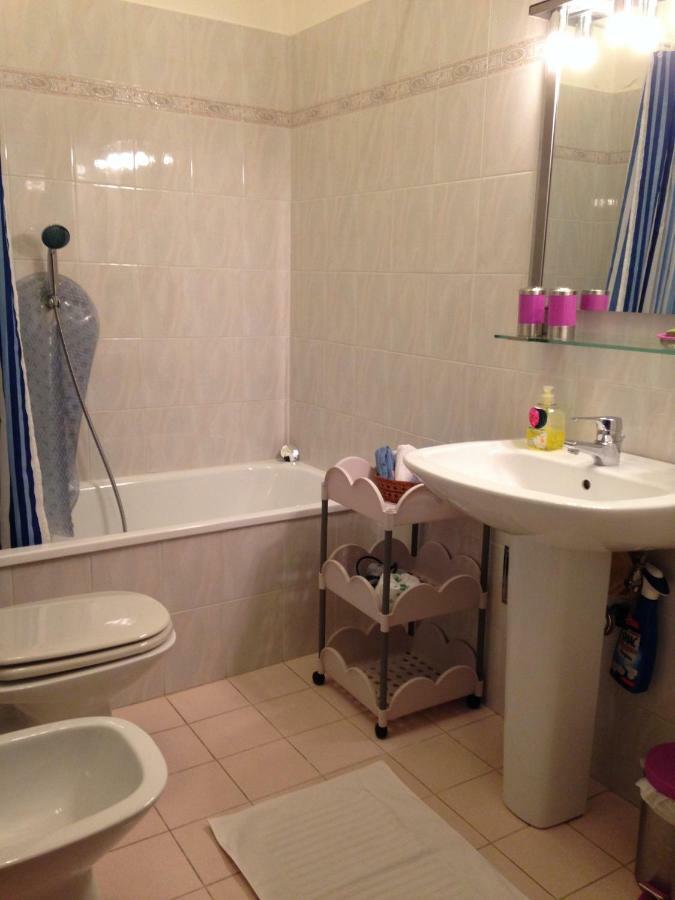 Le Ortensie Di Via Rossetti Bed & Breakfast Trieste Eksteriør bilde